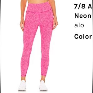 Alosoft High-Waist 7/8 Highlight Legging Neon Pink Heather